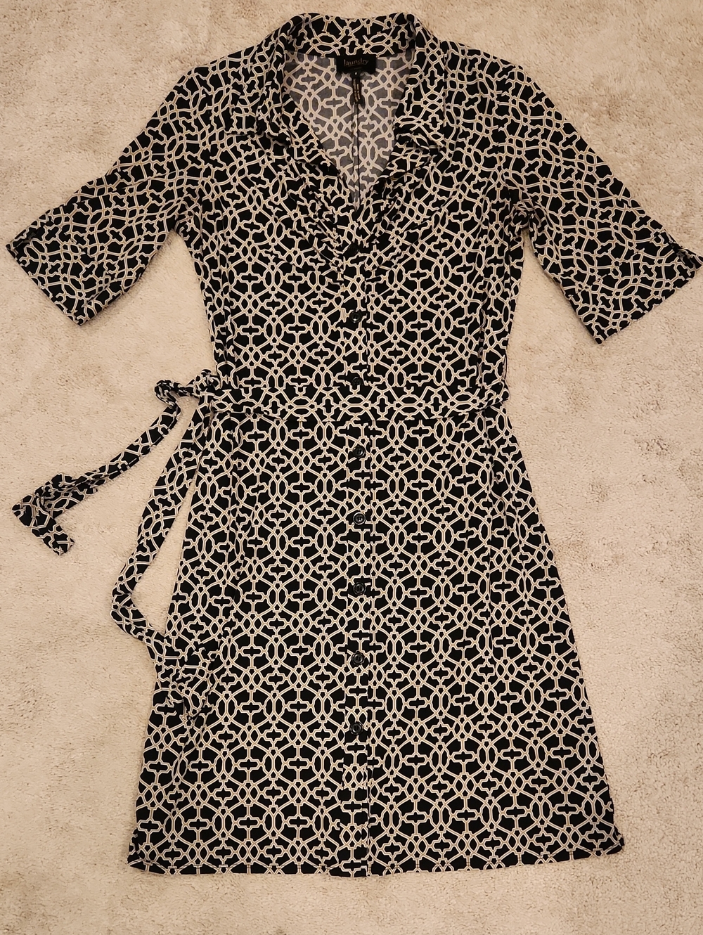 Laundry By Shelli Segal Black and Cream Geometric Wrap Midi Dress